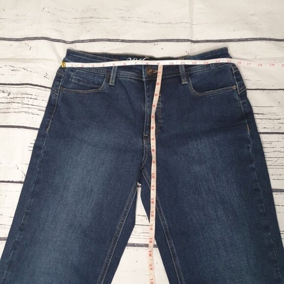 2016 by Parasuco Lightly Washed Blue Straight Jeans Size 10 × 30 - Picture 4 of 5
